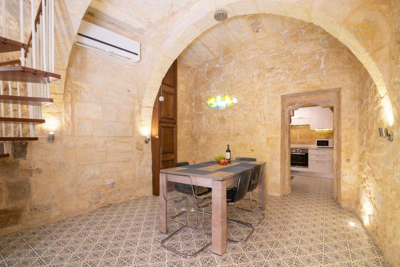 16 Lettings - Charming Character House Villa Birgu Bagian luar foto